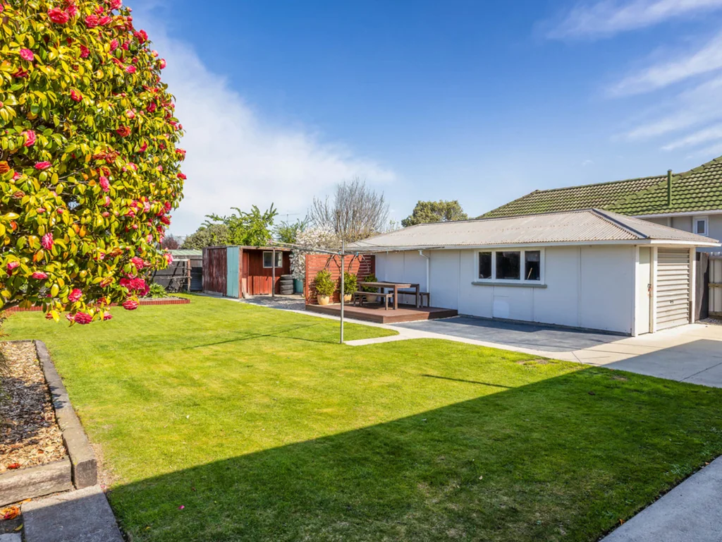 6 Voss Street, Shirley, Canterbury