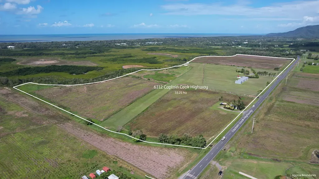 Port Douglas 3Phòng ngủ AIRFIELD - 33.25 hectares - PORT DOUGLAS
