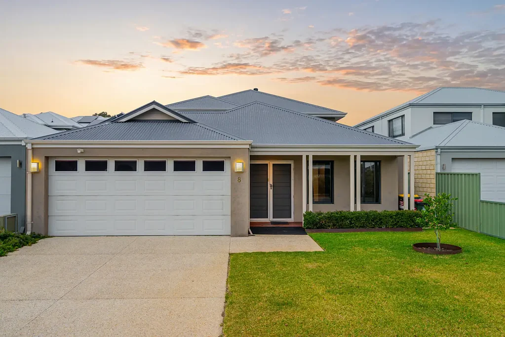 Aubin Grove 4ਬੈੱਡਰੂਮ Luxury Family Living Overlooking Parkland