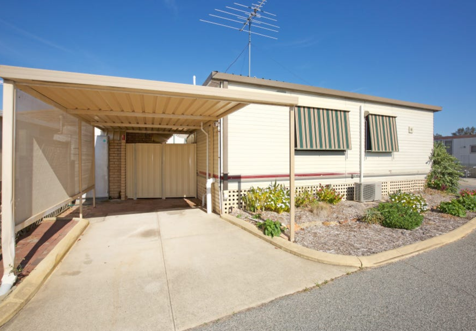 RIVERGLADES RESORT UNIT 150 490 PINJARRA RD, FURNISSDALE WA 6209, 0 Kuwarto, 0 Banyo, House