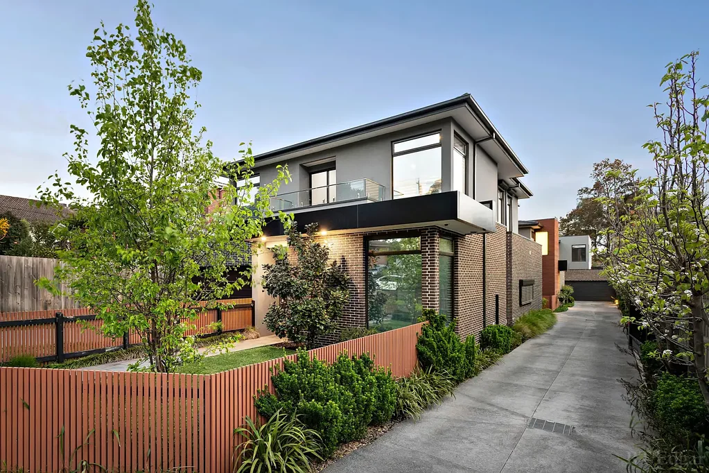 Residence 2/20 Cornell Street, Camberwell, VIC 3124