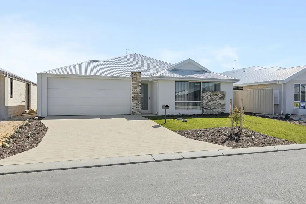 Brand New 4 x 2 Home with Stylish Finishes & Low-Maintenance Landscaping