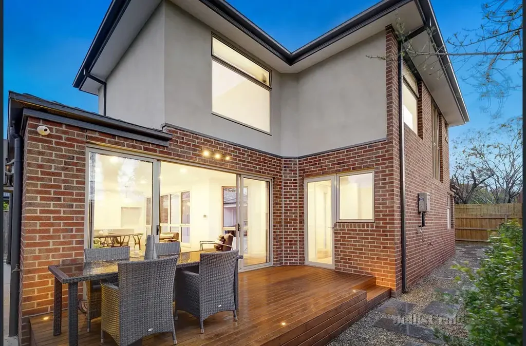 Premium Townhouse Living in Premium Location