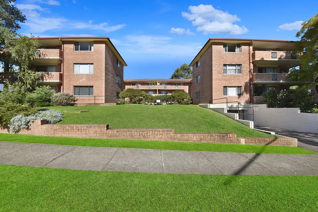 Hornsby 2ห้องนอน Prime location for downsizer or young family