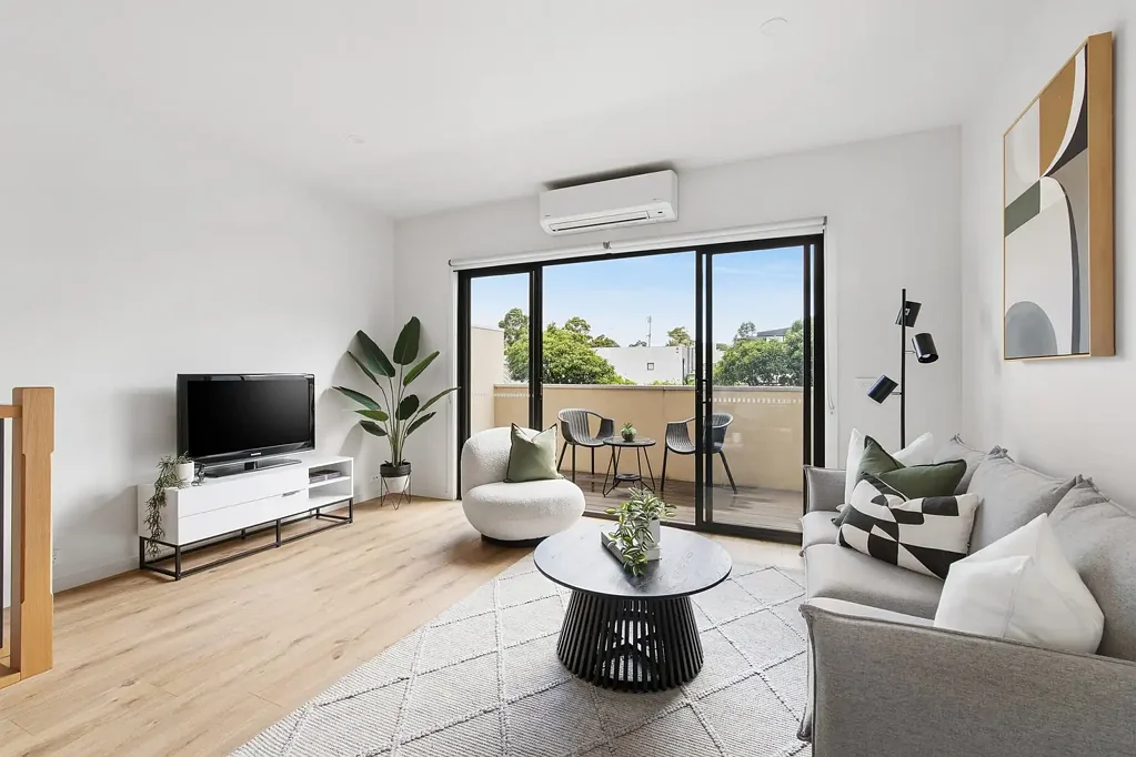4/18 Aberdeen Road, Macleod, VIC 3085