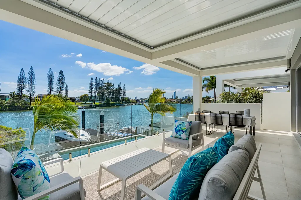 22 Lamb Street, Broadbeach Waters, QLD 4218