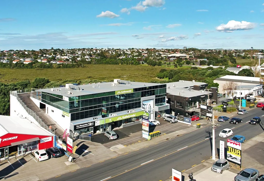 Takapuna COST EFFECTIVE RETAIL: 500M², 730M² OR 1,230M² 