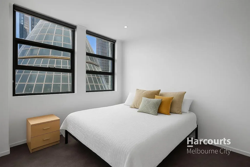 Fully Furnished on Swanston!