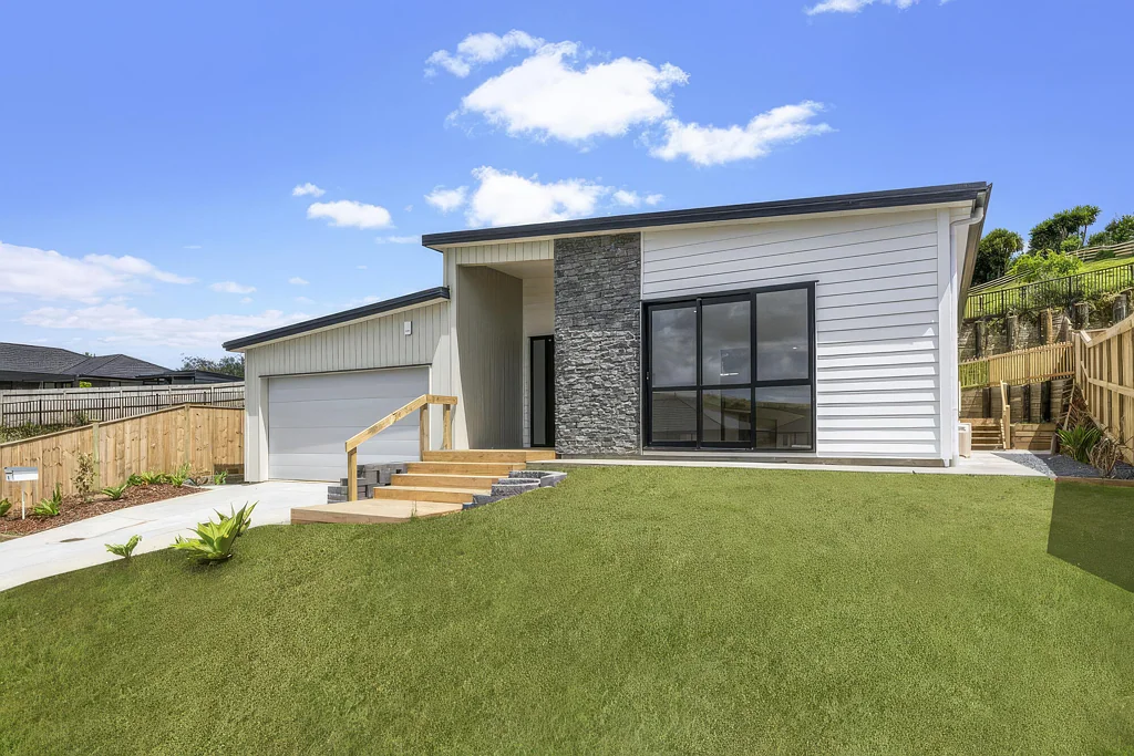16 Awa Avenue, Helensville, Rodney, Auckland