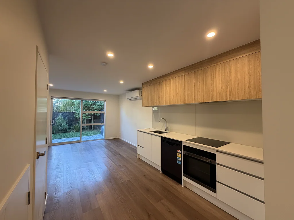 79 Selo Street 优质出租 Glen Eden-3房-整租