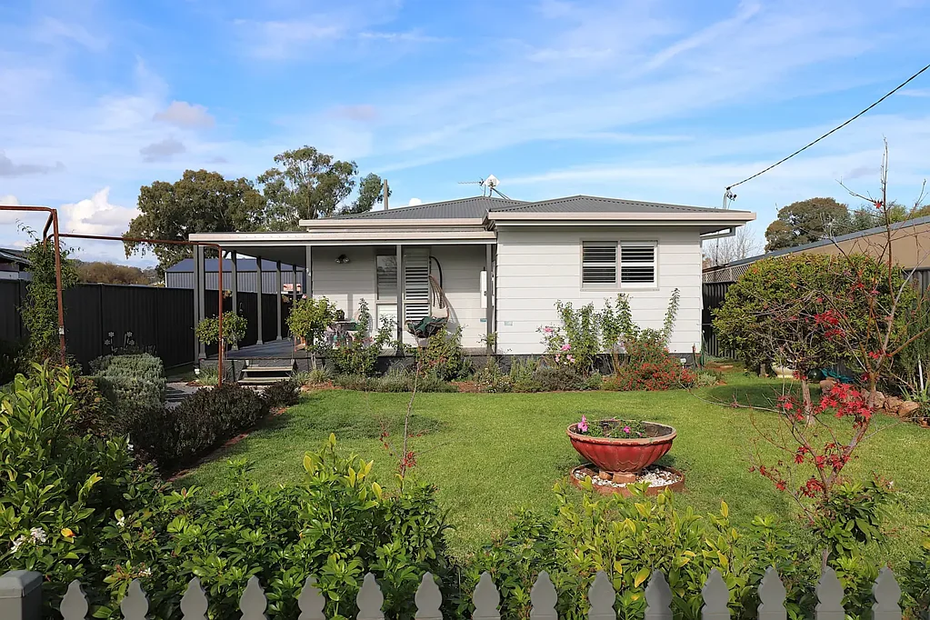 Cootamundra 4Zimmer Just Move In
