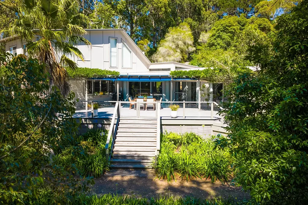 Tanja A PRIVATE COASTAL HINTERLAND SANCTUARY WITH OCEAN VIEWS, MULTIPLE DWELLINGS & PREMIUM INFRASTRUCTURE