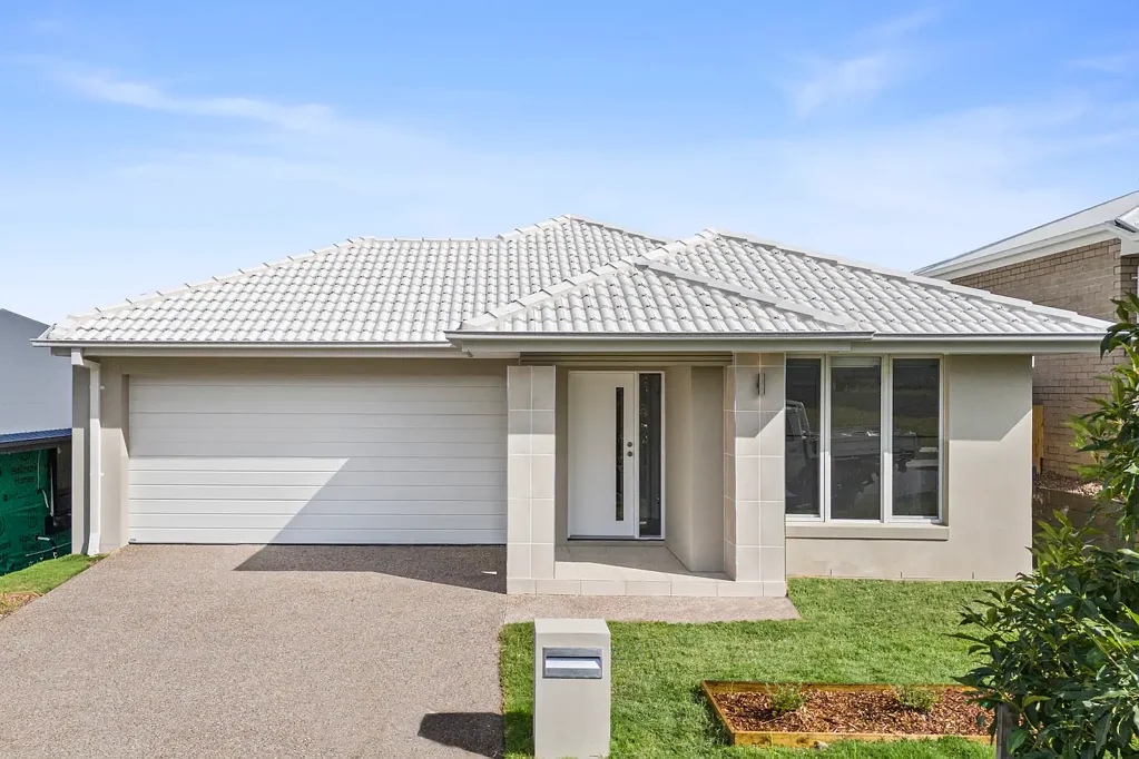 Beautiful Family Home - Ducted Air Conditioning & Plenty Space for the Family