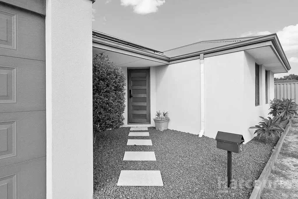 Ravenswood 4房  Sold by HARCOURTS Mandurah - Keith Prevost