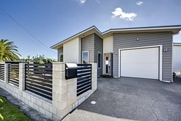 11A Avenue Road, Greenmeadows