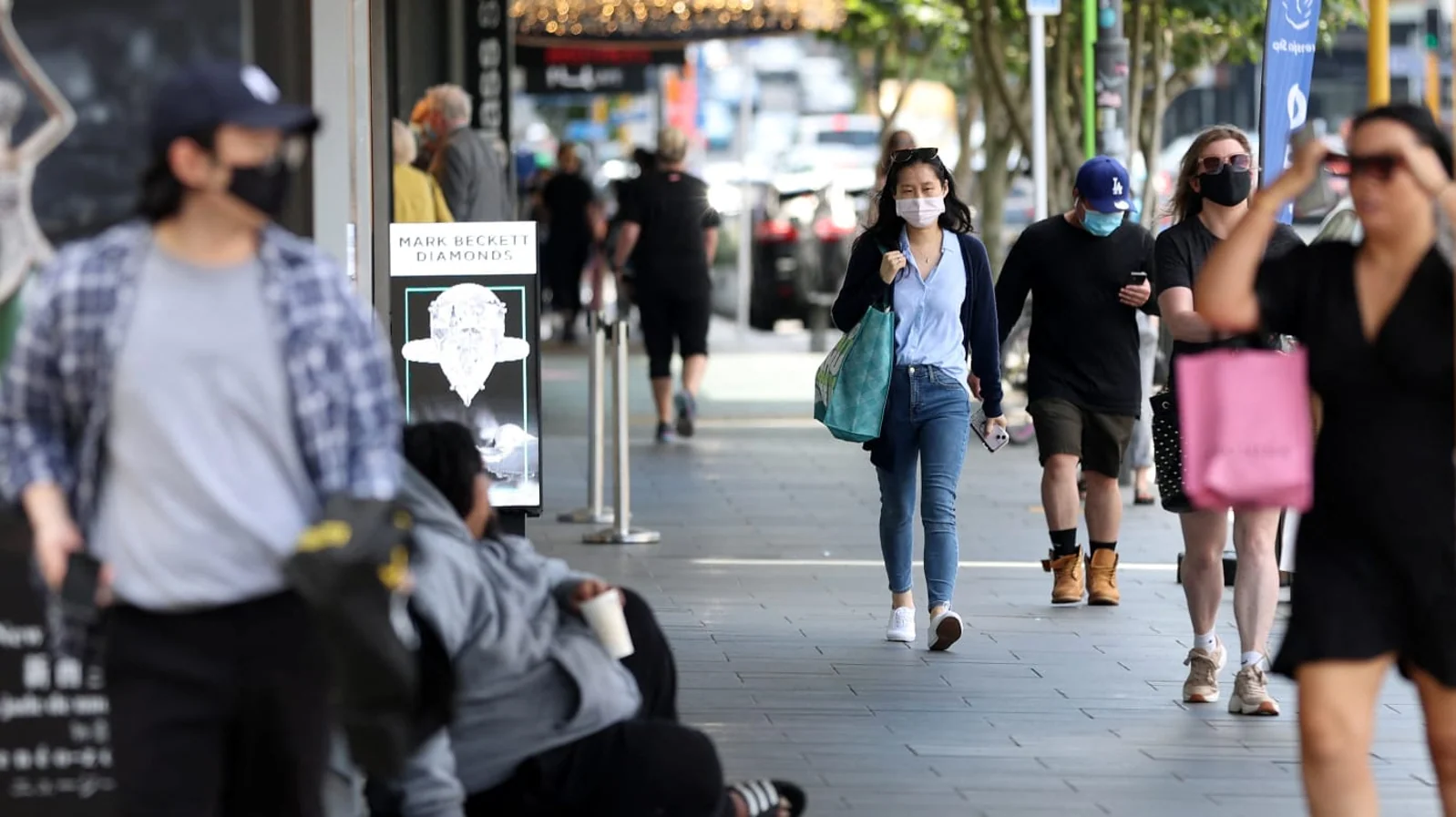 疫情升级了？新西兰实际感染数或达每周5万，专家呼吁重启“口罩令”！