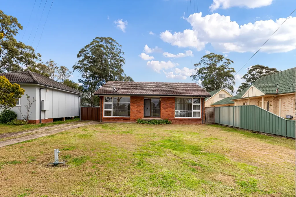 9 Barry Street, Cambridge Park, NSW 2747