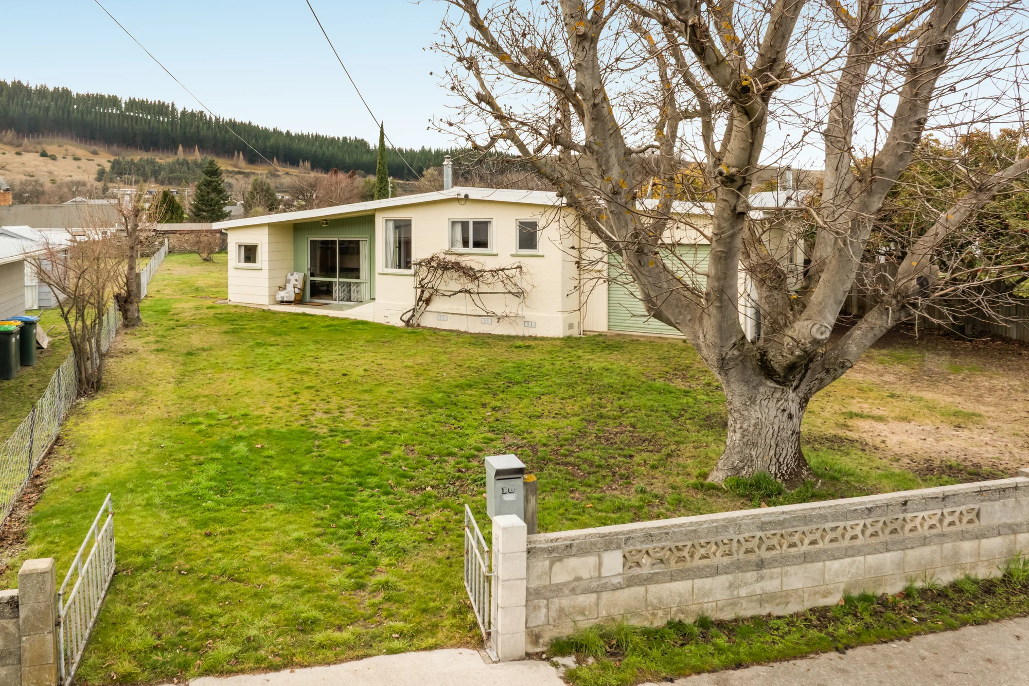 Clyde 4房  Quintessential Kiwi Bach on a Quarter-Acre Dream
