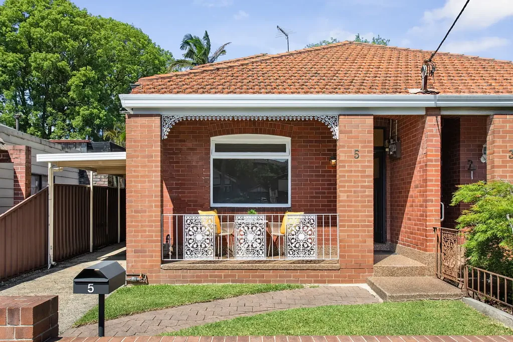 5 Eccles Avenue, Ashfield, NSW 2131