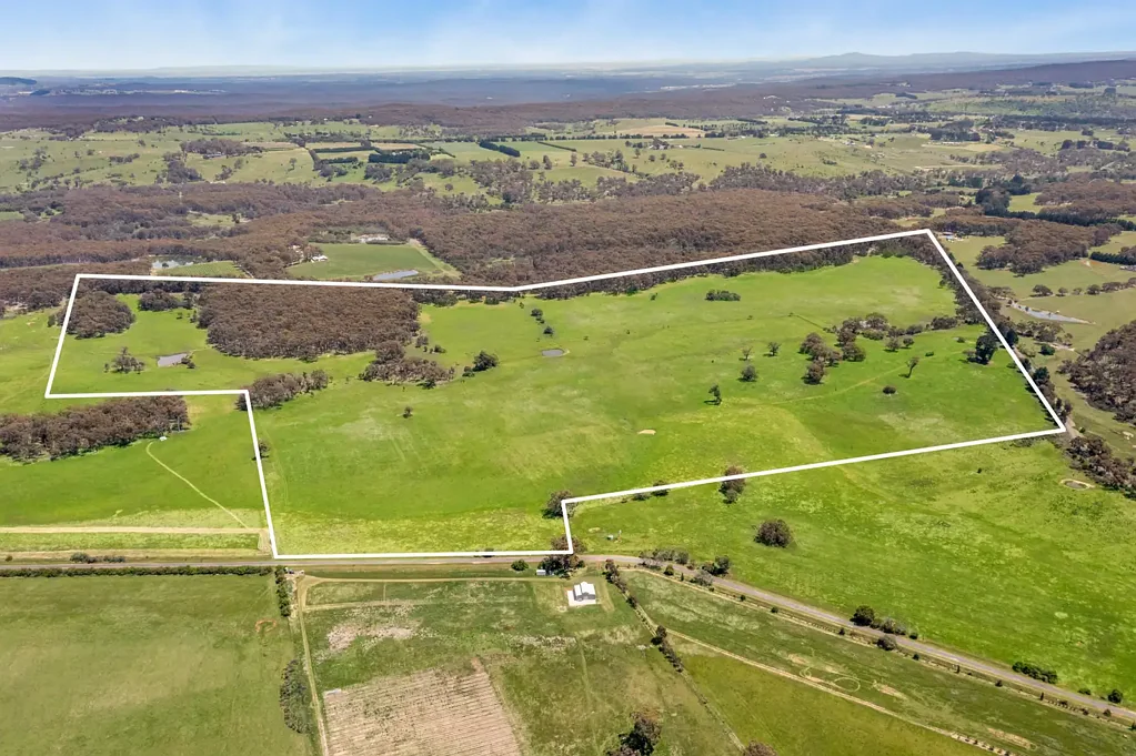 Lauriston  A Rare Lifestyle Opportunity with Scenic Potential on 183 Acres in Lauriston