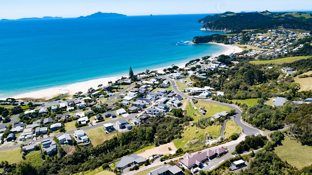 Langs Beach  Your Gateway to Bream Bay Bliss