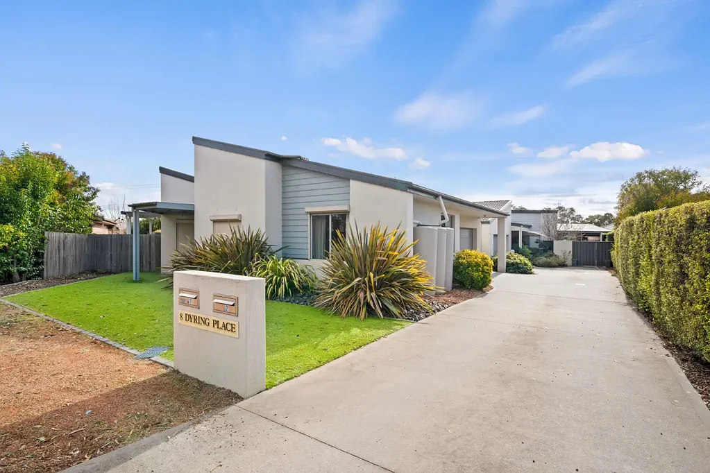 1/8 Dyring Place, Chisholm, ACT 2905