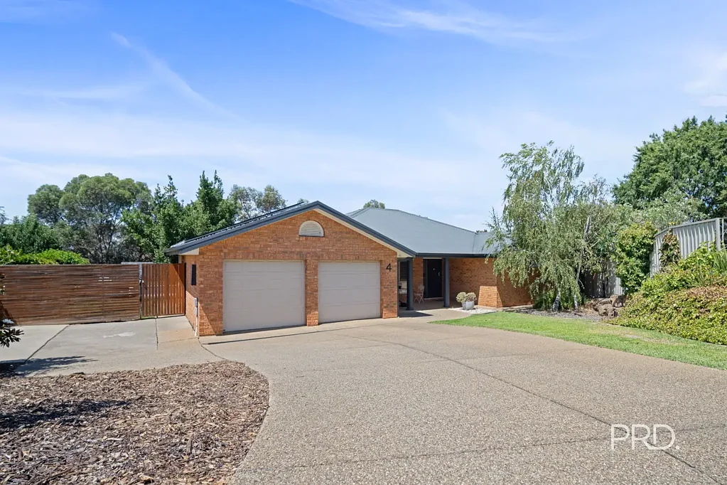 4 Talbot Place, Tatton, NSW 2650