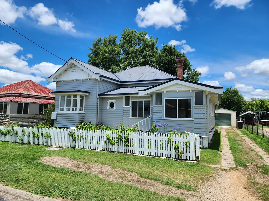 28 Pratten Street, Warwick, QLD 4370