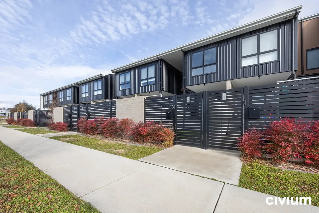 Throsby 3 Bedroom Elegant Proportions & Seamless Indoor-Outdoor Living