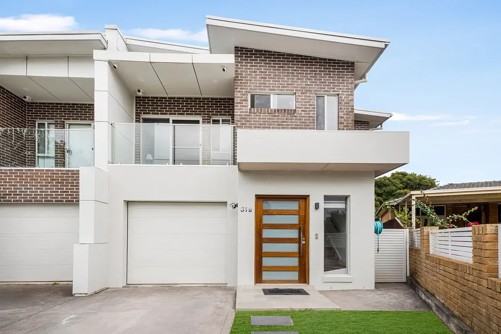 31B Buckwall Avenue, Greenacre, NSW 2190