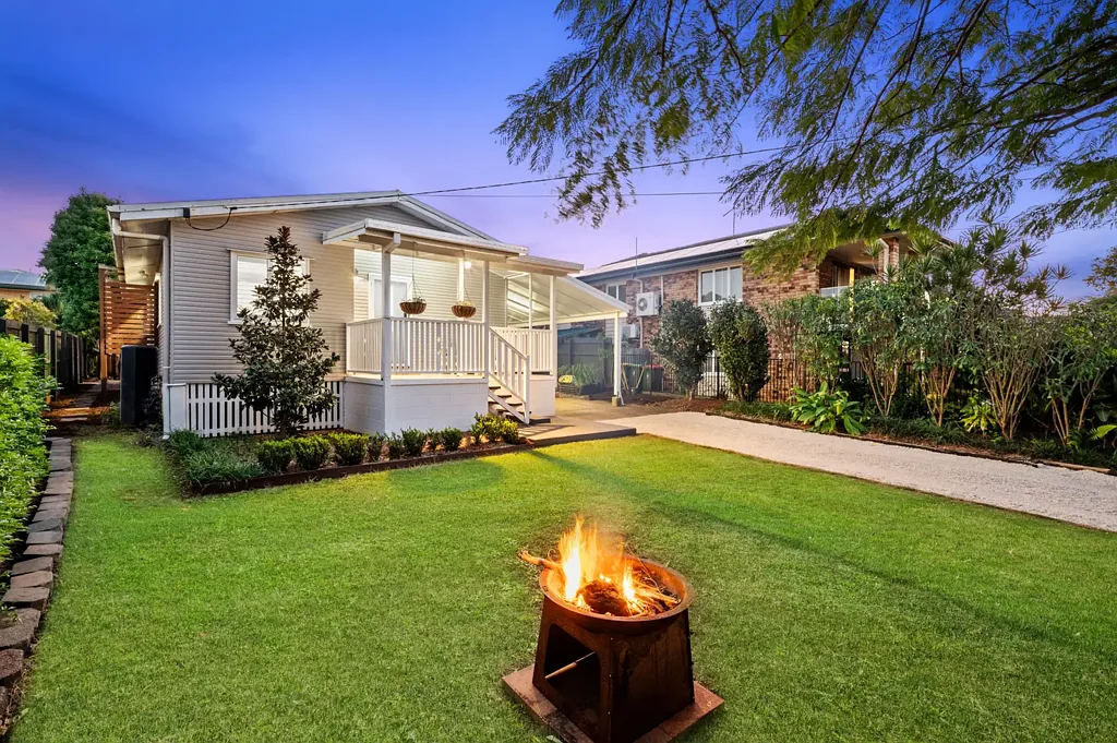 12 Bonniebrae Street, Wynnum West, QLD 4178