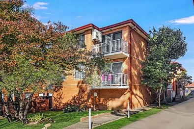 8/35 Bexley Road, Campsie, NSW 2194, 2 slaapkamers, 1 badkamers, Apartment