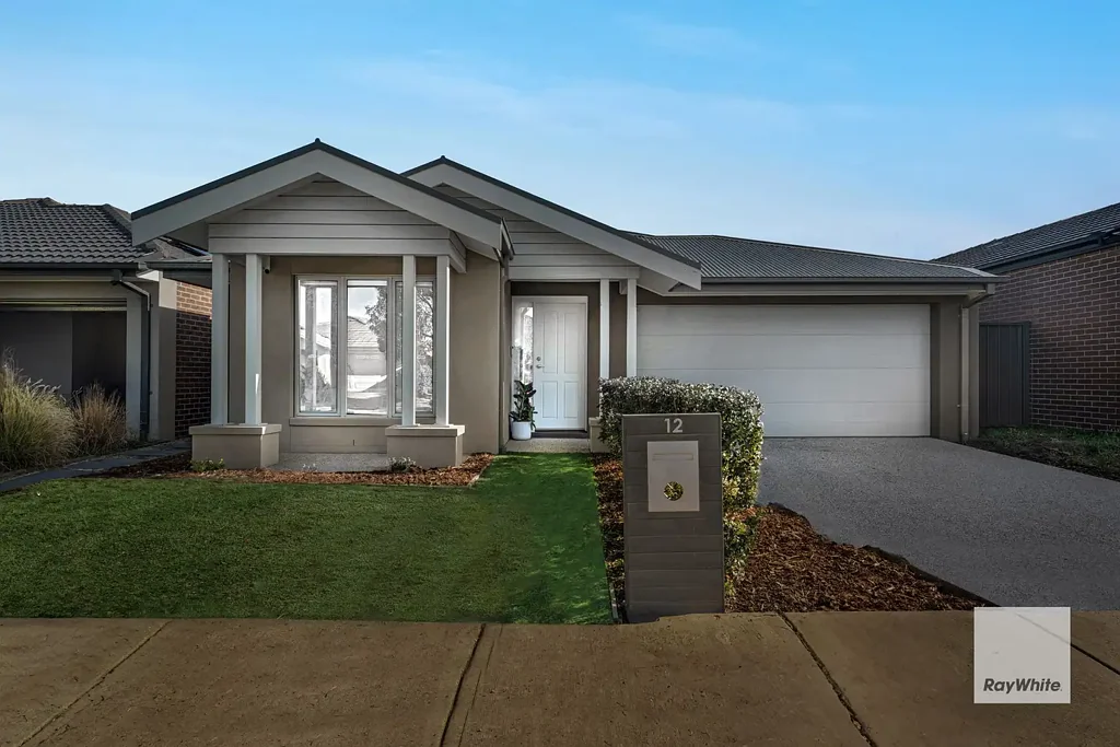 12 Pinebank Street, Werribee, VIC 3030