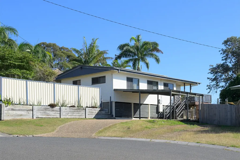 New Auckland 3房  Spacious 3-Bedroom Home with Large Yard & Outdoor Entertainment Area