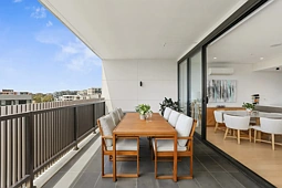 11073/17 Amalfi Drive, Wentworth Point