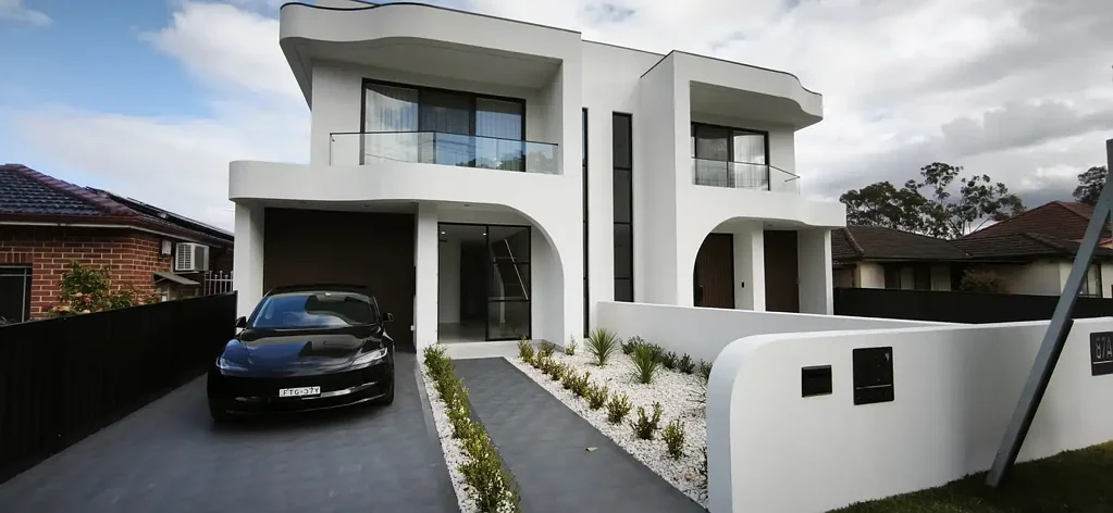 BRAND NEW 5 BEDROOMS