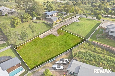 Burnside Elevated 1,133m2 Homesite with Views - Adjoining 695m2 Block Also Available