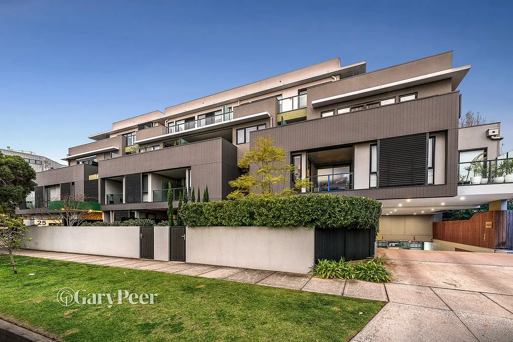 Carnegie 2ਬੈੱਡਰੂਮ Contemporary courtyard living in the heart of Carnegie