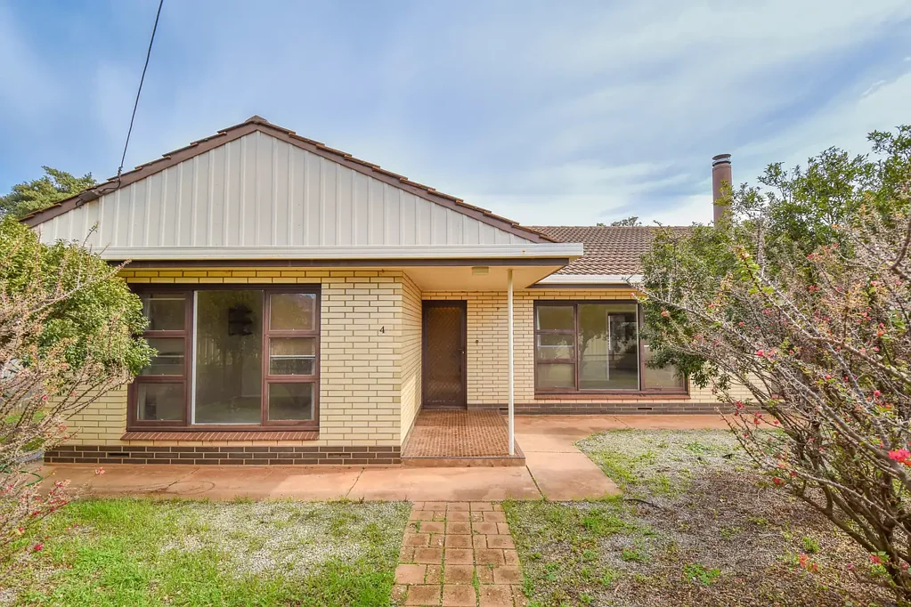 Booleroo Centre 3ਬੈੱਡਰੂਮ 3 Bedroom Home on a Large Block