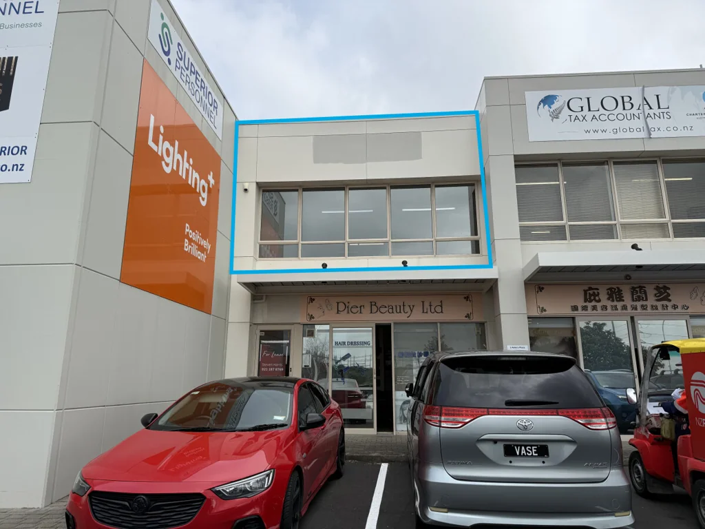 East Tamaki Freshly Renovated Office in High-Exposure Complex