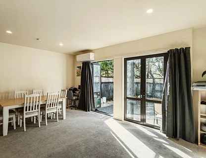 10/11 The Avenue, Albany, North Shore City, 3房, 1浴, Townhouse