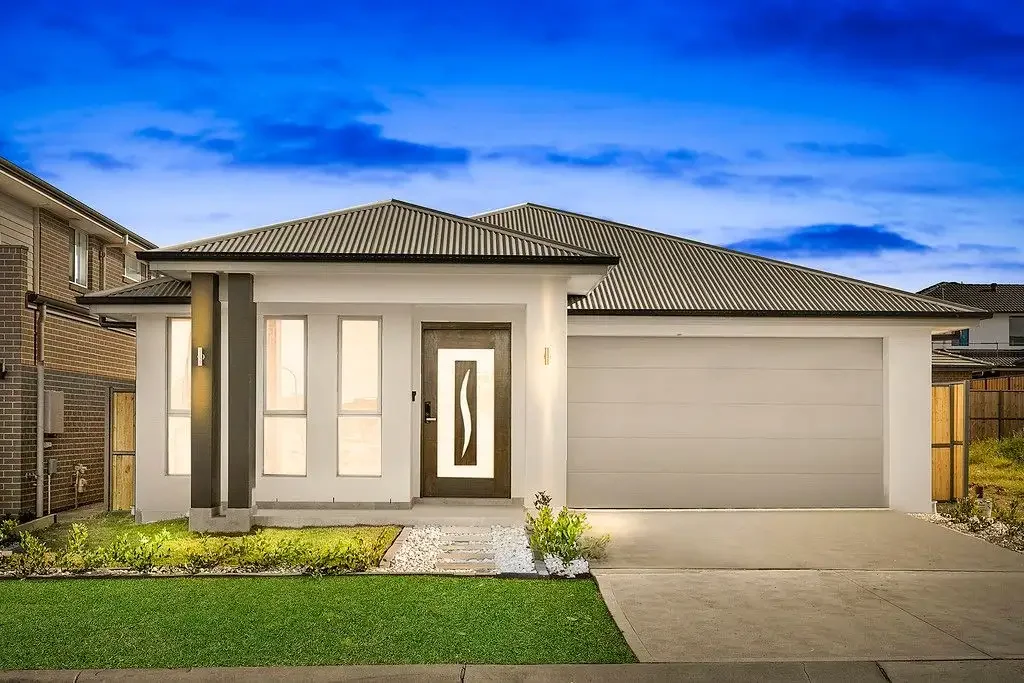 Box Hill 4 Bedroom Quintessential family entertainer!