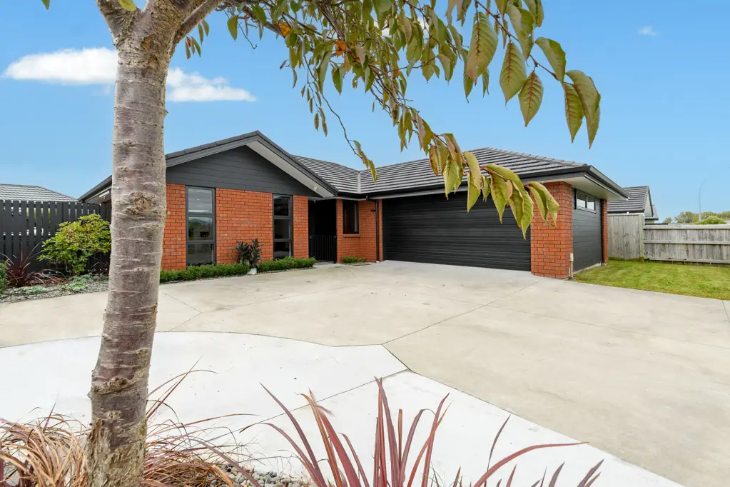 Papamoa 3Kwarto Seriously for sale, motivated vendors ready to go!