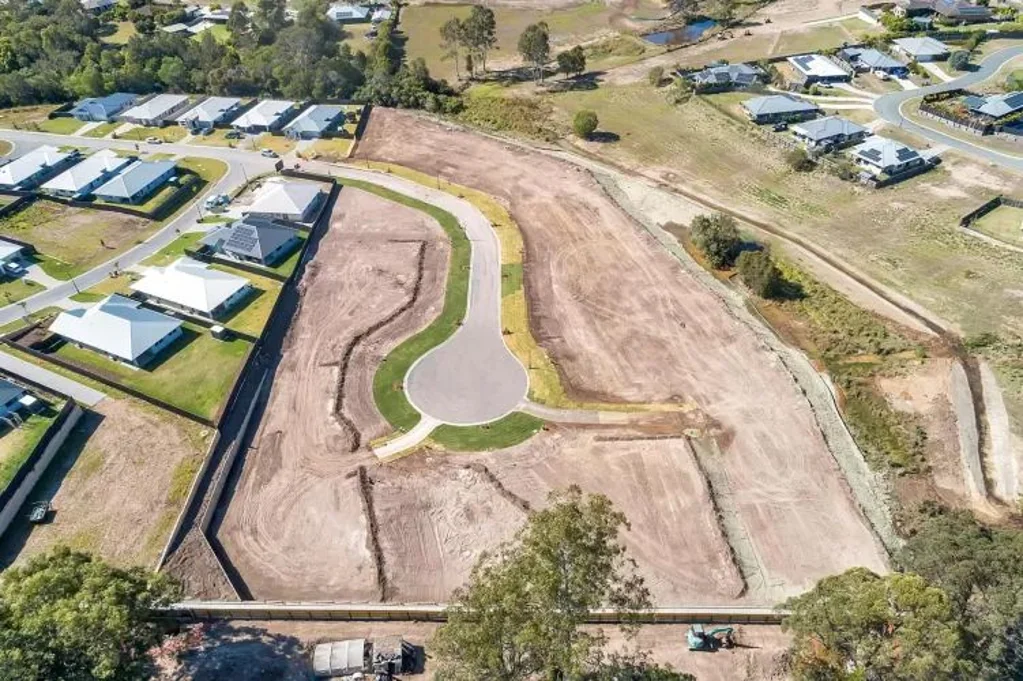 Southside  BEST LAND IN GYMPIE - Ready to Build. Flat, High & Dry, With Good Views!