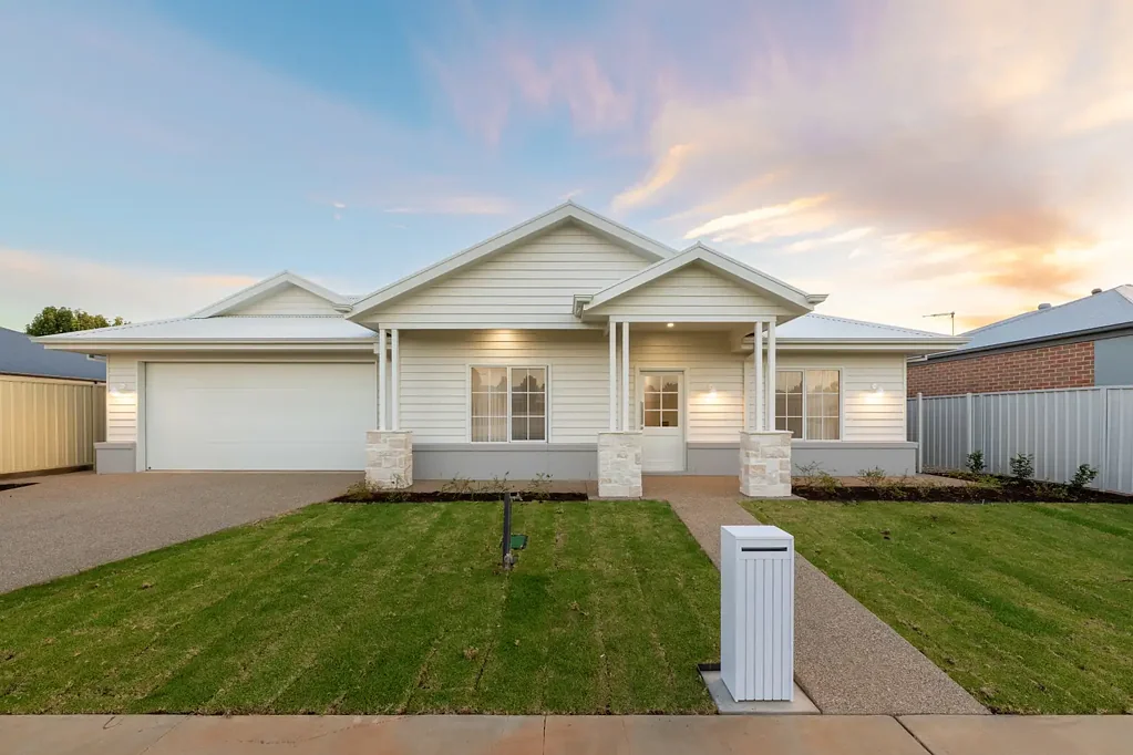 15 Verdi Boulevard, Irymple, VIC 3498