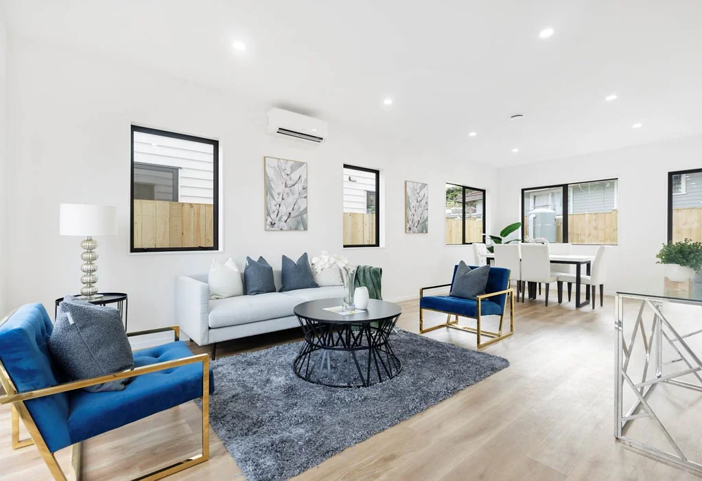 Mangere East 4chambre Near New, Big on Space & Built to Impress!