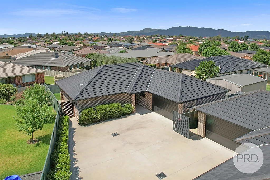 2/7 Gabriella Way, Tamworth, NSW 2340
