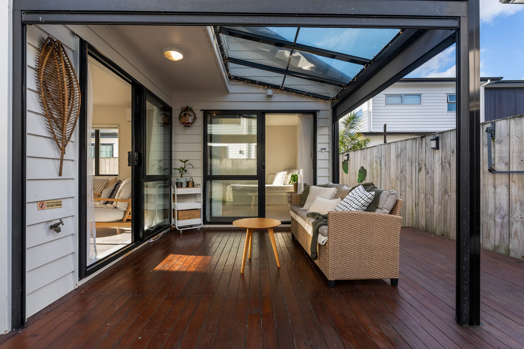 Hobsonville 3침실 Stylish Standalone in Scott Point