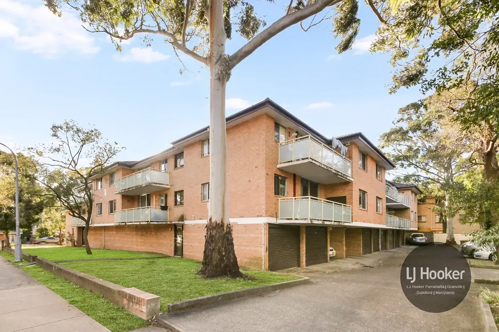 Merrylands 3ห้องนอน 3 Bedroom Unit, Convenient Location