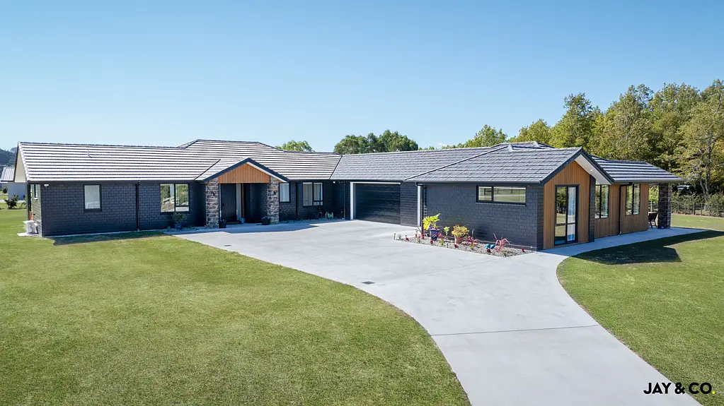 1 Riverside Way, Clevedon, Manukau City, Auckland